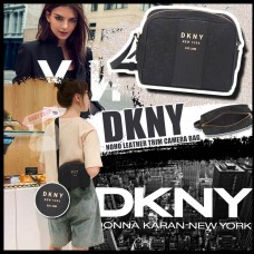6底: DKNY Noho Tirm 斜挎相機包包 (黑色)
