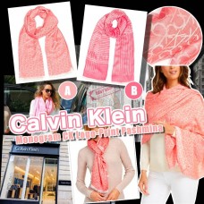 10中: Calvin Klein Pashmina 特大羊絨圍巾