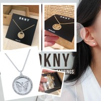 9中: DKNY #10110 蝴蝶頸鏈 (銀色)