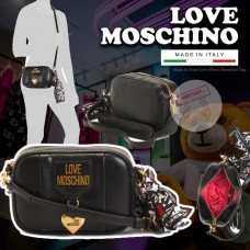 6底: MOSCHINO #11682 斜咩包包 (黑色)